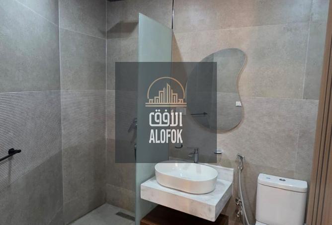 56998353 - Property Main Image