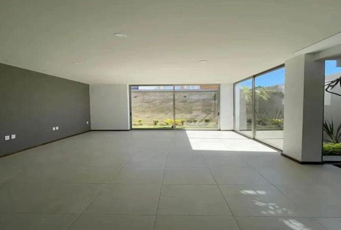 8682299 - Property Image 2