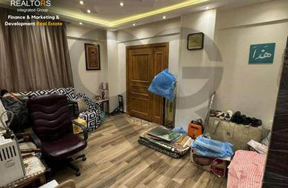 Apartment - 3 Bedrooms - 3 Bathrooms for sale in Hadayek October - 6 October City - Giza