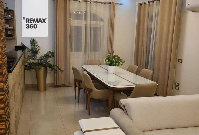 8688011 - Property Image 2