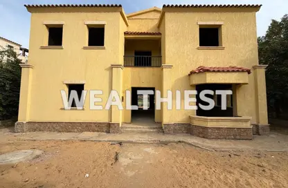 Villa - 5 Bedrooms - 4 Bathrooms for sale in Privado - Madinaty - Cairo