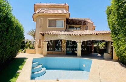 Villa - 5 Bedrooms - 5 Bathrooms for sale in Ganet Al Shorouk - 5th District - Shorouk City - Cairo