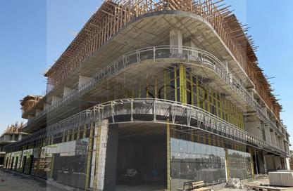 Show Room - Studio - 4 Bathrooms for sale in Mehwar Plaza - 26th of July Corridor - 6 October City - Giza