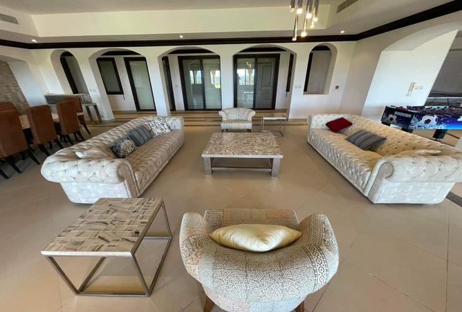 75131233 - Property Image 2