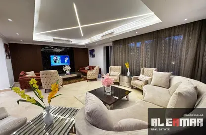 Townhouse - 4 Bedrooms - 5 Bathrooms for rent in Westown - Sheikh Zayed Compounds - Sheikh Zayed City - Giza