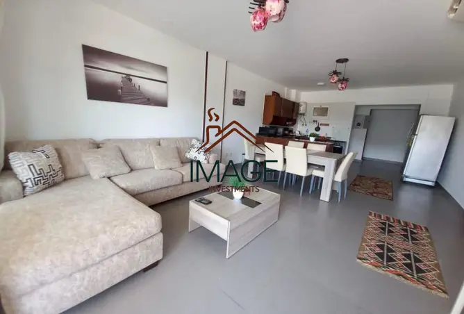 102918260 - Property Image 2