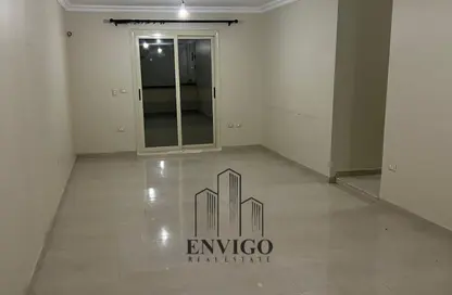 شقة - 3 غرف نوم - 2 حمامات للبيع في ميدان ابو بكر الصديق - ميدان التجنيد - النزهة - القاهرة