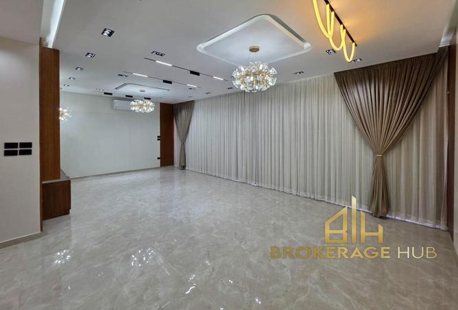 93542287 - Property Main Image
