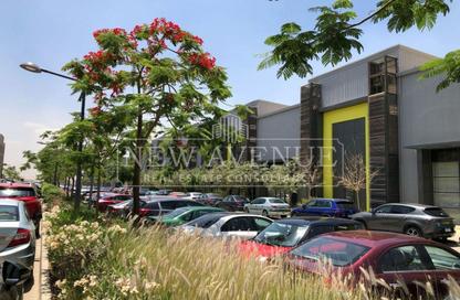 Office Space - Studio - 2 Bathrooms for rent in District 5 - 5th Settlement Compounds - The 5th Settlement - New Cairo City - Cairo