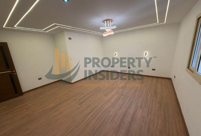 8526989 - Property Main Image