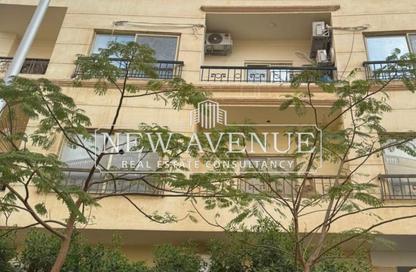 Apartment - 4 Bedrooms - 3 Bathrooms for sale in El Banafseg Apartment Buildings - El Banafseg - New Cairo City - Cairo