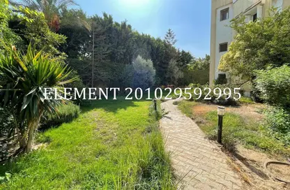 Apartment - 2 Bedrooms - 2 Bathrooms for sale in Hadayek Al Mohandessin - 4th District - Sheikh Zayed City - Giza