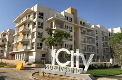 Apartment - 2 Bedrooms - 2 Bathrooms for sale in Mountain View iCity October - 6 October Compounds - 6 October City - Giza