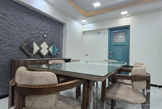 114889204 - Property Image 3