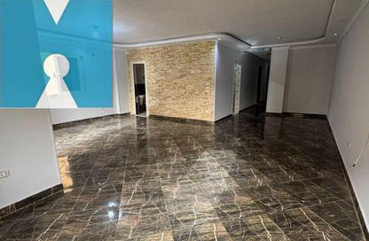 Apartment - 3 Bedrooms - 2 Bathrooms for rent in 11th District - Sheikh Zayed City - Giza