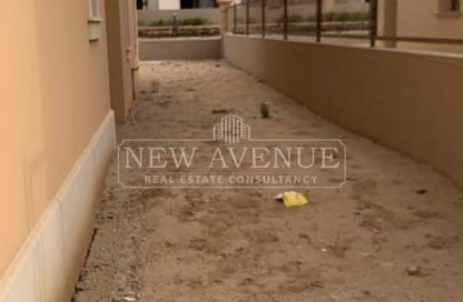 Villa - 4 - 4 for sale in City Gate - 5th Settlement Compounds - The 5th Settlement - New Cairo City - Cairo