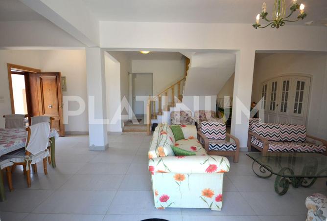 93815800 - Property Image 2