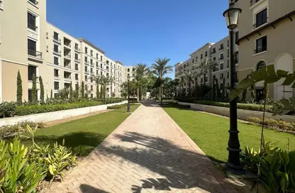 Apartment - 2 Bedrooms - 2 Bathrooms for sale in Village West - Sheikh Zayed Compounds - Sheikh Zayed City - Giza
