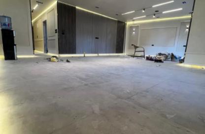 Apartment - 3 Bedrooms - 2 Bathrooms for sale in Al Hadaba Al Wosta - Mokattam - Cairo Apartment - 3 Bedrooms - 2 Bathrooms for sale in Al Hadaba Al Wosta - Mokattam - Cairo