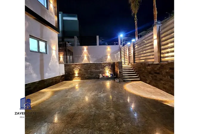 84255351 - Property Image 3