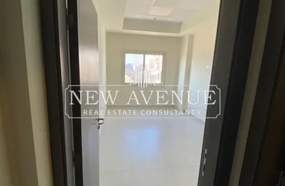 Clinic - 1 Bedroom - 1 Bathroom for rent in ELEGANTRY - District 1 - The 5th Settlement - New Cairo City - Cairo