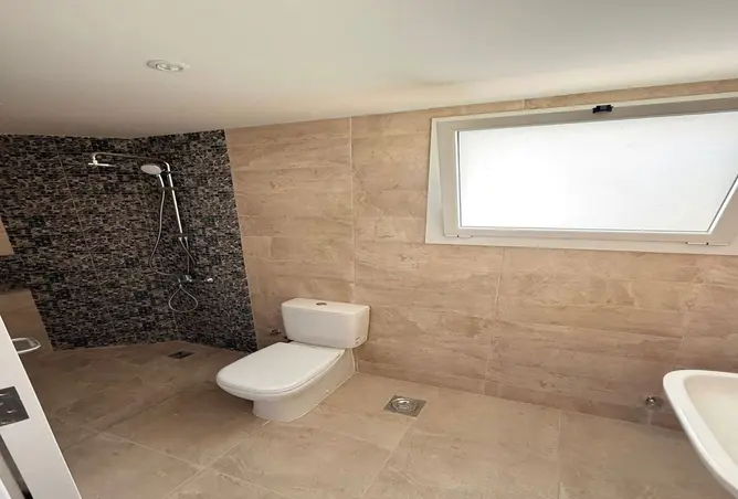 114617001 - Property Image 3