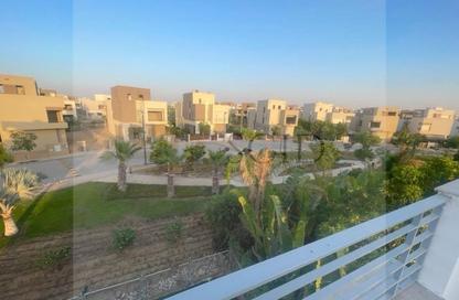 فيلا - 4 - 4 للبيع في ذا كراون - طريق مصر اسكندرية الصحراوي - مدينة 6 أكتوبر - الجيزة