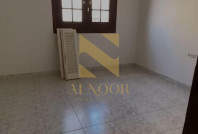 8640385 - Property Image 2