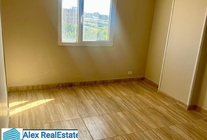 67727511 - صورة العقار 2