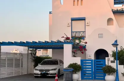 شاليه - 3 غرف نوم - 2 حمامات للبيع في ماونتن فيو راس الحكمة - راس الحكمة - الساحل الشمالي