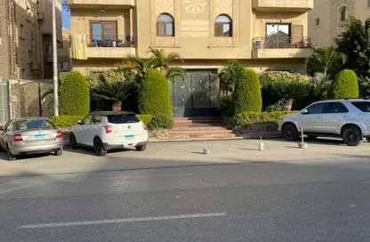 Duplex - 6 Bedrooms - 4 Bathrooms for sale in One Ninety Mall - South Teseen St. - The 5th Settlement - New Cairo City - Cairo