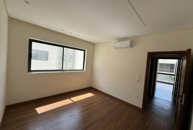 69575805 - صورة العقار 3