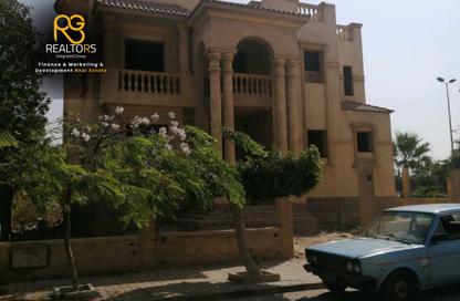 Villa - 5 Bedrooms - 3 Bathrooms for sale in Green Hills - 26th of July Corridor - 6 October City - Giza