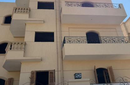 Villa - 3 - 3 for sale in Al Sheikh Abdel Galil Eissa St. - El Banafseg 8 - El Banafseg - New Cairo City - Cairo