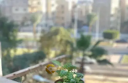 شقة - 2 غرف نوم - 1 حمام للبيع في شارع المهندس احمد كمال حمدي - الحي السادس عشر - الشيخ زايد - الجيزة