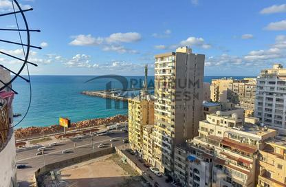 شقة - 3 غرف نوم - 1 حمام للايجار في لوران - حي شرق - الاسكندرية