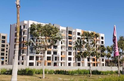 Apartment - 3 Bedrooms - 3 Bathrooms for sale in Aria Compound - 5th Settlement Compounds - The 5th Settlement - New Cairo City - Cairo