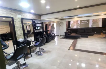 محل تجاري - استوديو - 3 حمامات للايجار في شارع نبيل الوقاد - ارض الجولف - مصر الجديدة - القاهرة