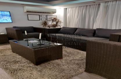 شقة - 2 حمامات للايجار في شارع شهاب - المهندسين - الجيزة شقة - 2 حمامات للايجار في شارع شهاب - المهندسين - الجيزة