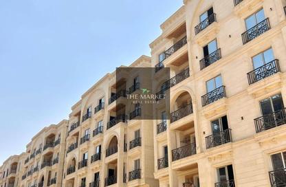 Apartment - 3 - 3 for sale in Italian Square - Hadayek October - 6 October City - Giza