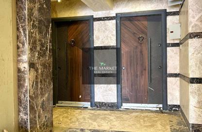 Apartment - 3 - 3 for sale in Italian Square - Hadayek October - 6 October City - Giza
