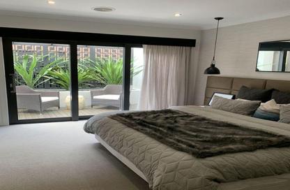 Townhouse - 4 Bedrooms - 4 Bathrooms for sale in IRA New Zayed - New Zayed City - Sheikh Zayed City - Giza Townhouse - 4 Bedrooms - 4 Bathrooms for sale in IRA New Zayed - New Zayed City - Sheikh Zayed City - Giza