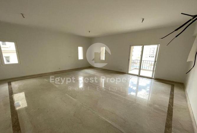 8582081 - Property Image 3