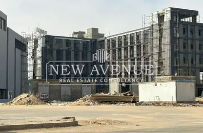 مساحات مكتبية - 4 غرف نوم - 2 حمامات للبيع في وان جولدن سكوير مول - التجمع الخامس - مدينة القاهرة الجديدة - القاهرة