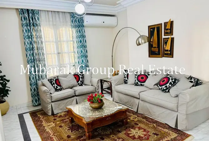 98008803 - Property Image 2
