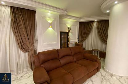 Apartment - 3 Bedrooms - 3 Bathrooms for rent in Mohamed Hassanein Heikal St. - 6th Zone - Nasr City - Cairo