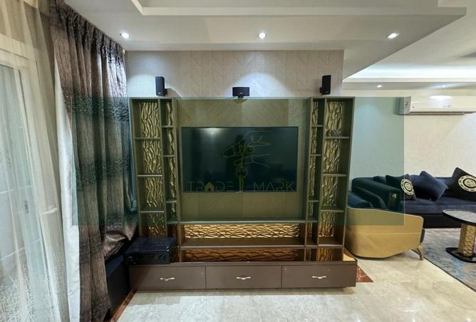 72443105 - Property Main Image