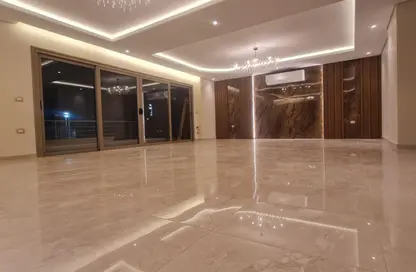 Apartment - 3 Bedrooms - 3 Bathrooms for rent in Tag Sultan - Ring Road - Cairo