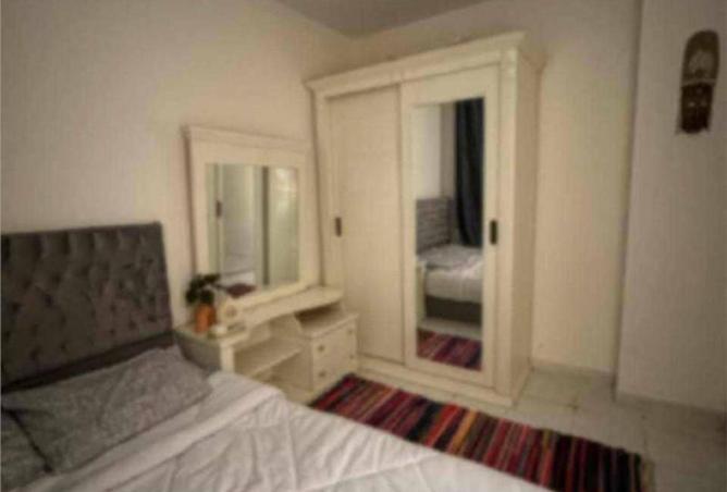 8589021 - Property Image 2