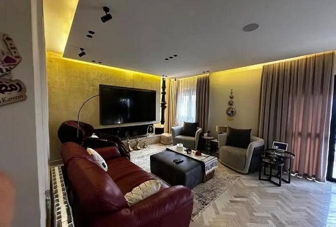 56501237 - Property Image 3